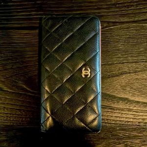 Chanel authentic wallet USED